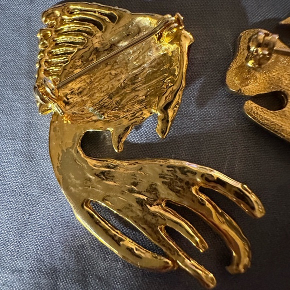 Two fish brooches! So cute! - Picture 7 of 7